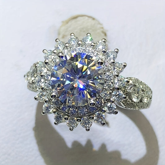 Eleganter, rund geformter Kristall-Zirkonia-Ring